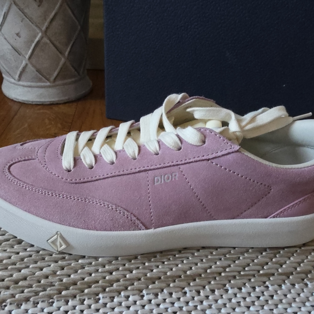 Dior Men's Pink Suede Sneakers